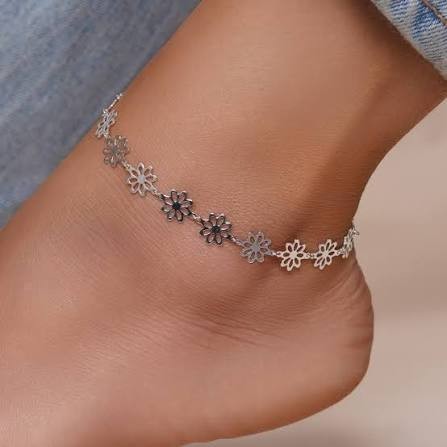 Silver flower chain anklet