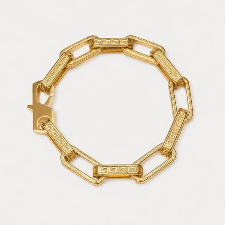 Gold link bracelet with pattern