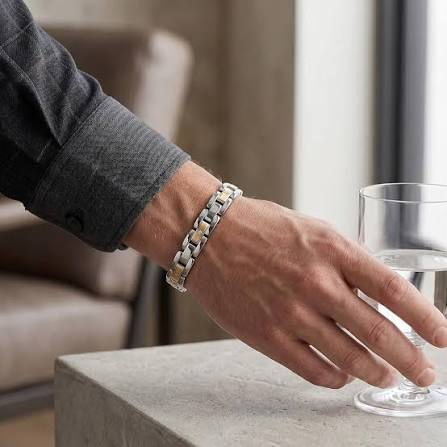 Silver link bracelet on wrist