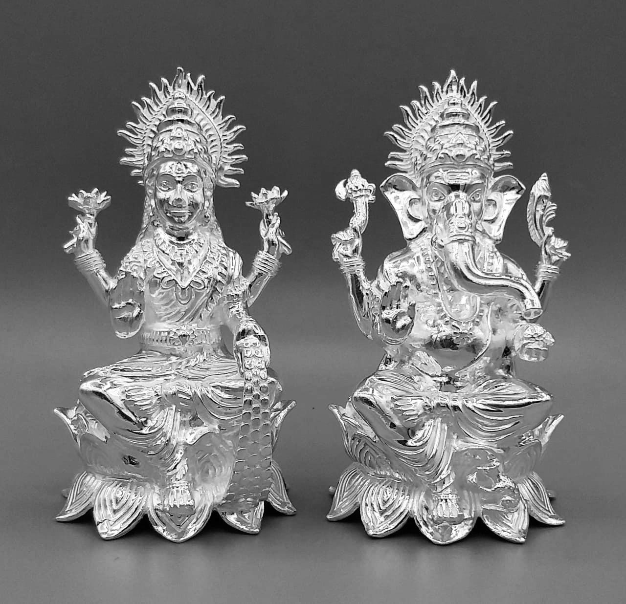 Silver idol