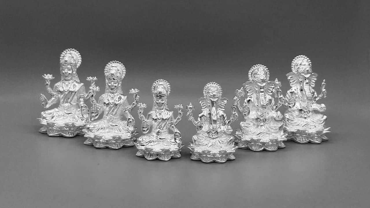 Silver idol