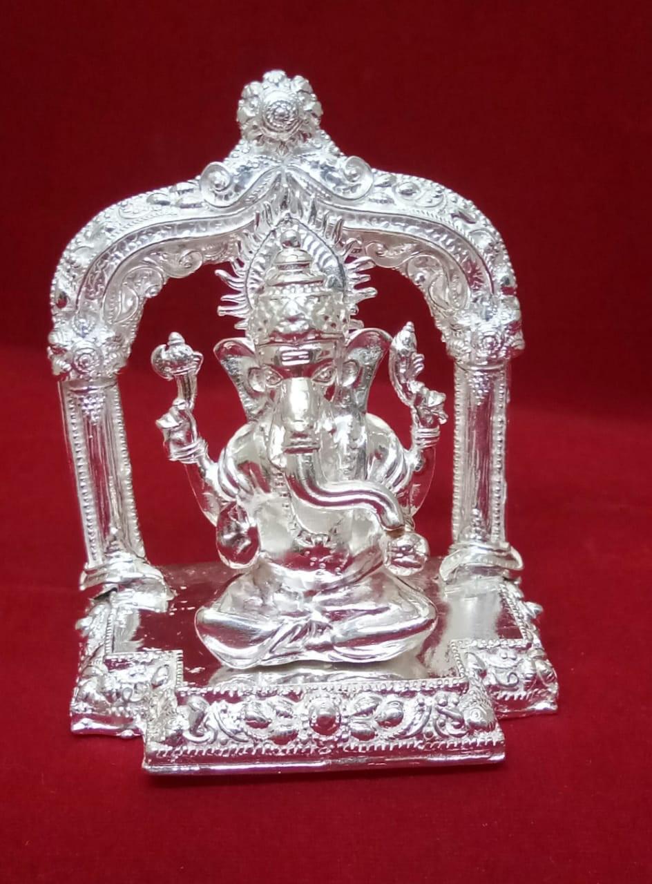 Silver idol