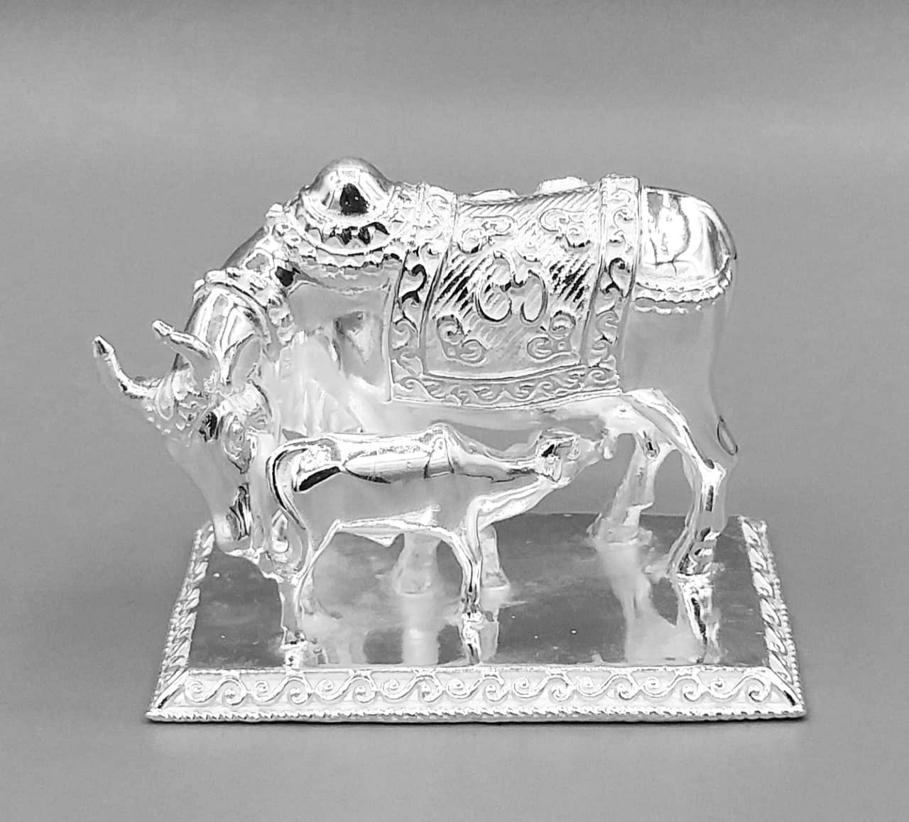 Silver idol