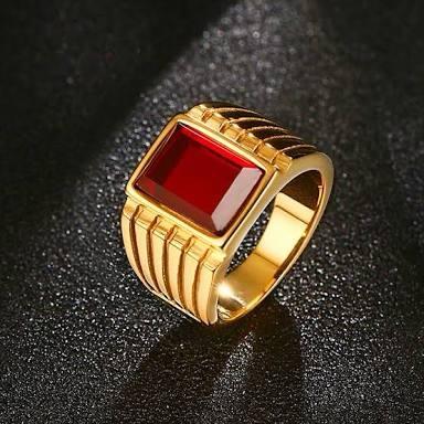 Ruby accent gold ring